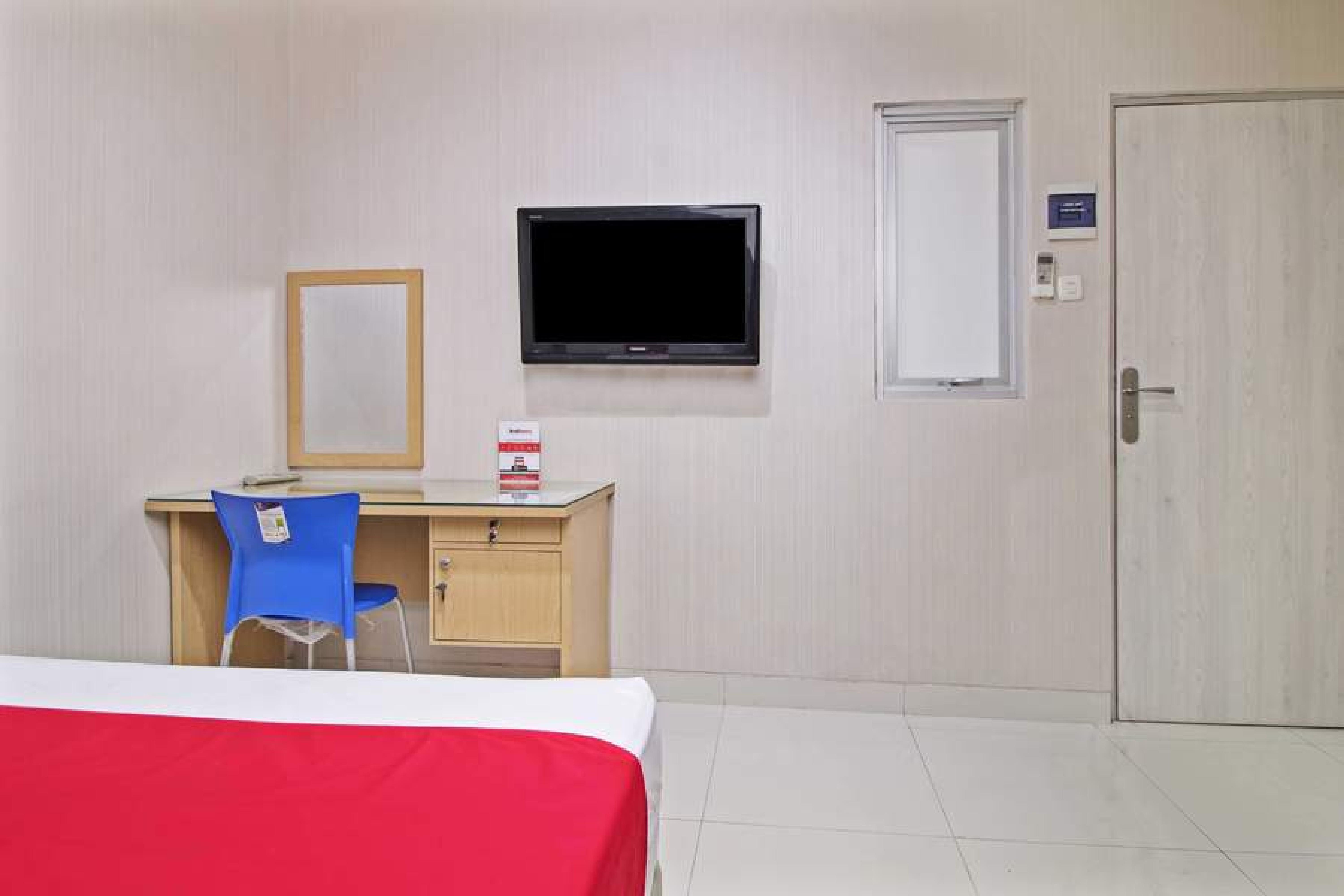 RedDoorz @ Mangga Besar 2 Hotel Jakarta Bagian luar foto